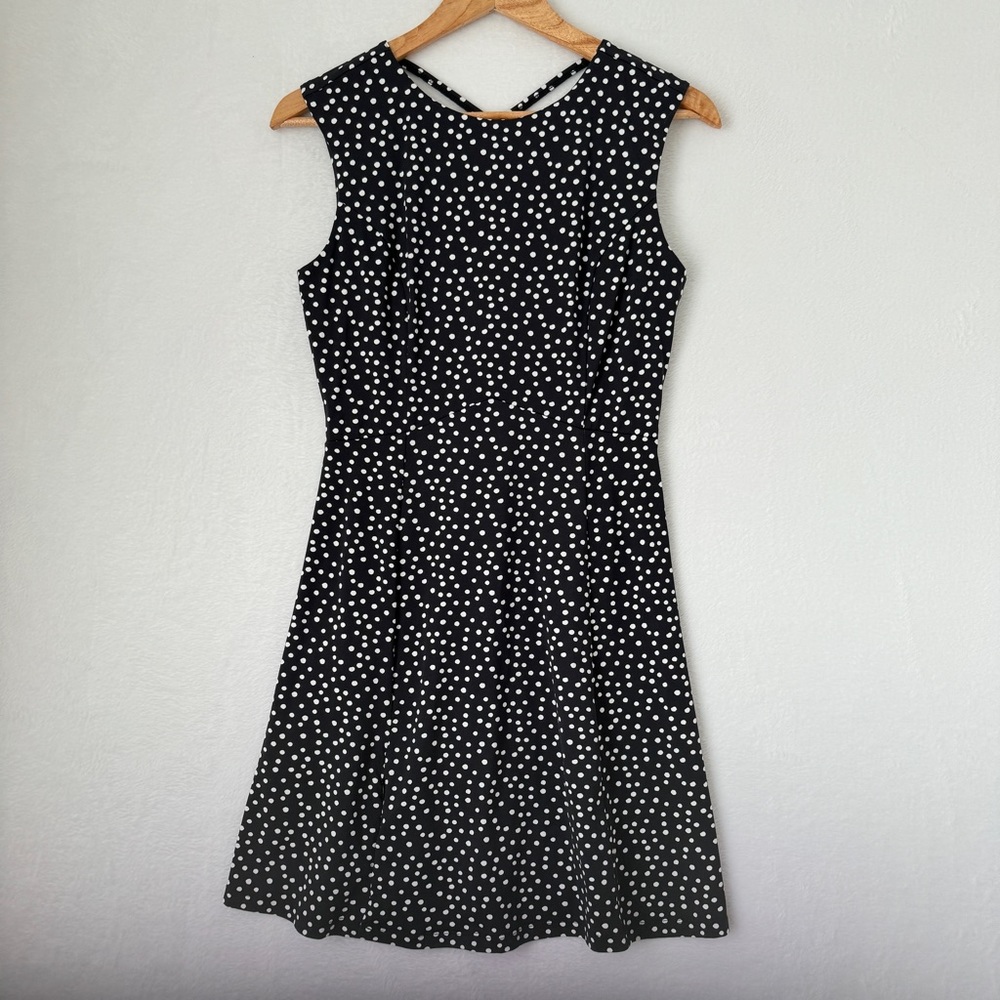 Title Nine | Black White Polka Dot Athletic Short Sleeve Dress | XS